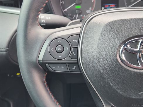 Used 2025 Toyota Corolla Cross AWD Hybrid image 27