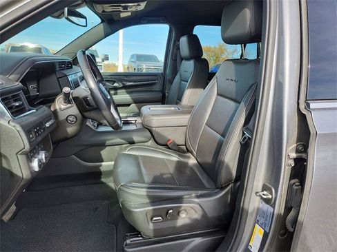 Certified 2022 GMC Yukon Denali image 18