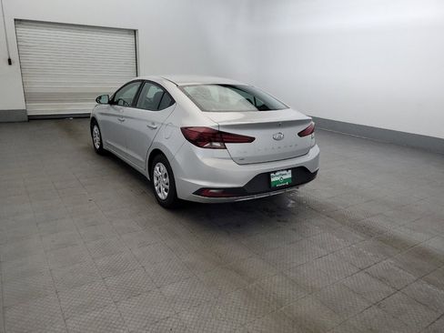 Used 2019 Hyundai Elantra SE w/ Cargo Package FWD image 5