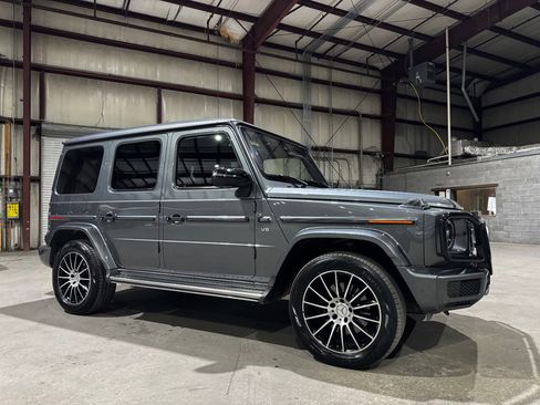 Used 2019 Mercedes-Benz G 550 image 3