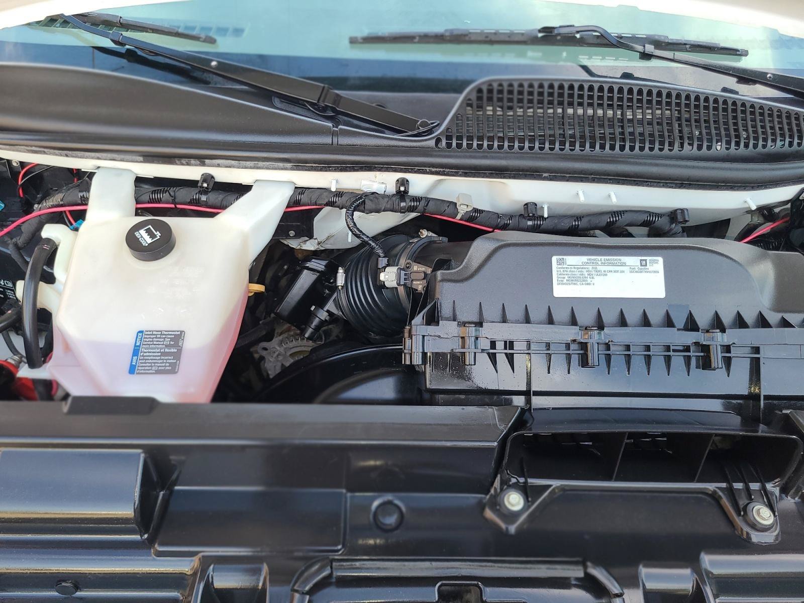 Used 2021 Chevrolet Express 2500 Extended w/ Driver Convenience Package RWD image 20