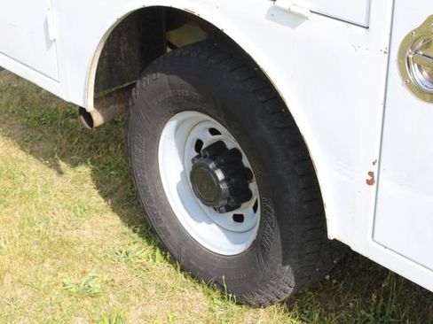 Used 2001 Ford F350 4x4 Crew Cab Super Duty image 22