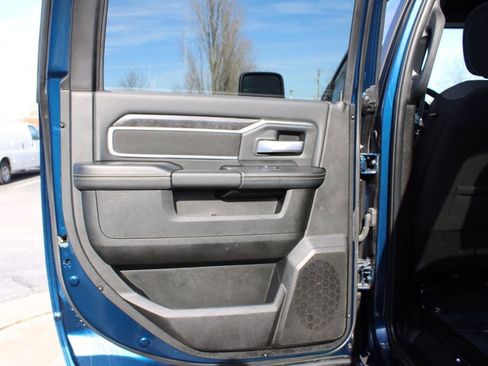 Used 2024 RAM 2500 Big Horn w/ Bed Utility Group image 25