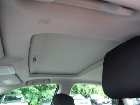 Used 2024 Honda Accord EX image 10