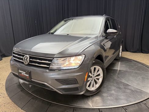 Used 2019 Volkswagen Tiguan SE w/ 3rd Row Seat Package image 2