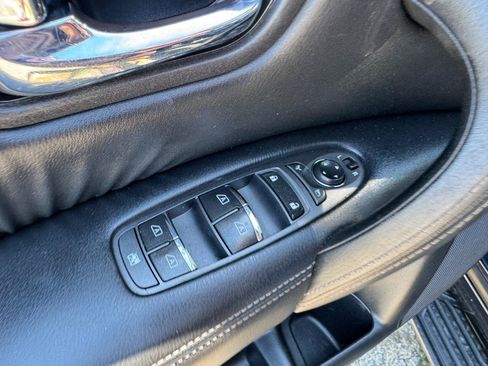 Used 2018 Nissan Armada Platinum w/ Captain Seat Package RWD image 26