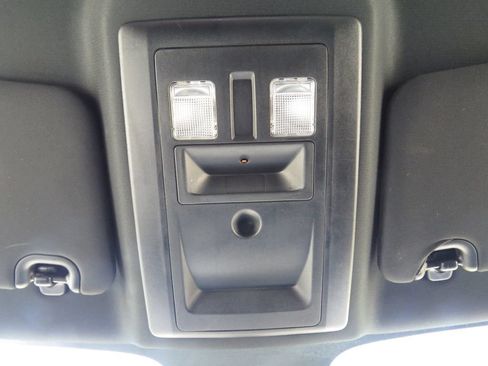 Used 2021 RAM 1500 Warlock AWD/4WD image 25