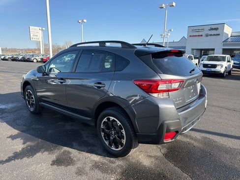 Used 2023 Subaru Crosstrek 2.0i image 3