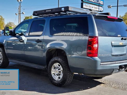 Used 2010 Chevrolet Suburban 2500 LS w/ Skid Plate Package image 2