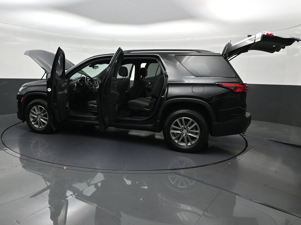 Used 2024 Chevrolet Traverse LT FWD image 36
