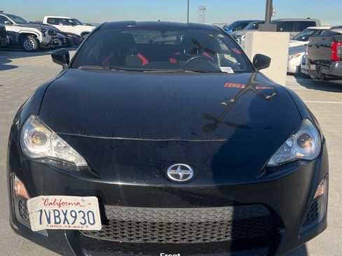 Used 2016 Scion FR-S image 3