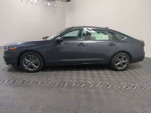 New 2026 Honda Accord EX-L image 2