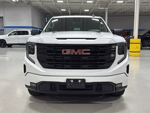 Certified 2024 GMC Sierra 1500 Elevation image 18
