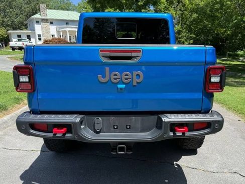 Used 2020 Jeep Gladiator Rubicon AWD/4WD image 8