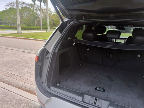 Used 2023 Land Rover Range Rover Sport SE Dynamic AWD/4WD image 53