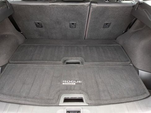 Used 2017 Nissan Rogue Sport SL w/ SL Premium Package image 29