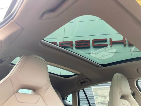 Used 2025 Porsche Panamera 4 AWD/4WD image 31
