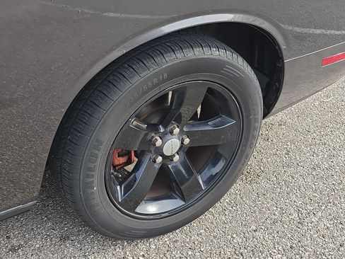 Used 2013 Dodge Challenger R/T Plus image 11