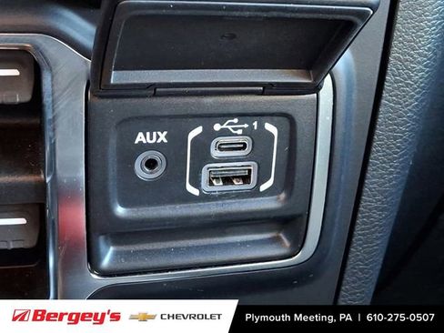 Used 2021 Jeep Wrangler Unlimited Sahara w/ Cold Weather Group image 27