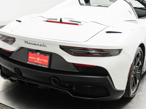 Used 2023 Maserati MC20 Spyder RWD image 46