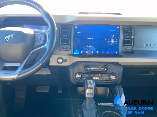 Used 2023 Ford Bronco Wildtrak AWD/4WD image 16