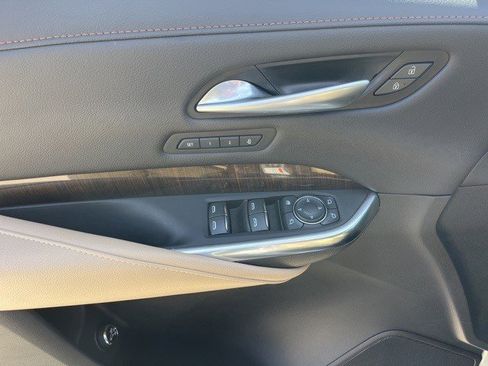 Certified 2024 Cadillac XT4 Premium Luxury image 13