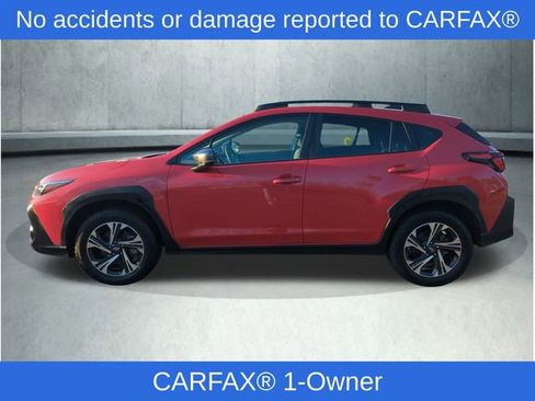 Used 2024 Subaru Crosstrek 2.0i Premium image 2