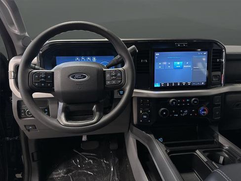New 2026 Ford F250 XLT w/ XLT Premium Package image 5