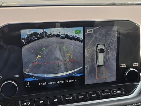 Used 2022 Nissan Rogue Platinum w/ Head-Up Display Package AWD/4WD image 18
