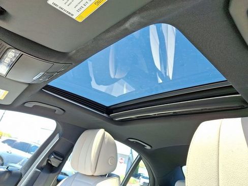 Used 2020 Mercedes-Benz E 350 4MATIC Sedan image 14