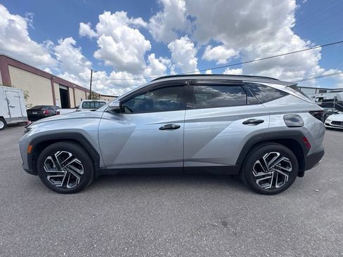 Used 2025 Hyundai Tucson Limited FWD image 6