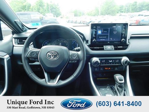 Used 2020 Toyota RAV4 XSE AWD/4WD image 14