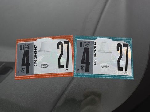 Used 2024 Chevrolet Express 3500 Extended w/ Driver Convenience Package image 9