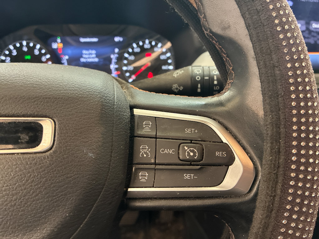 Used 2022 Jeep Compass Limited w/ Sun and Sound Group AWD/4WD image 22