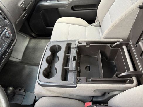 Used 2015 Chevrolet Silverado 3500 W/T w/ WT Convenience Package AWD/4WD image 16