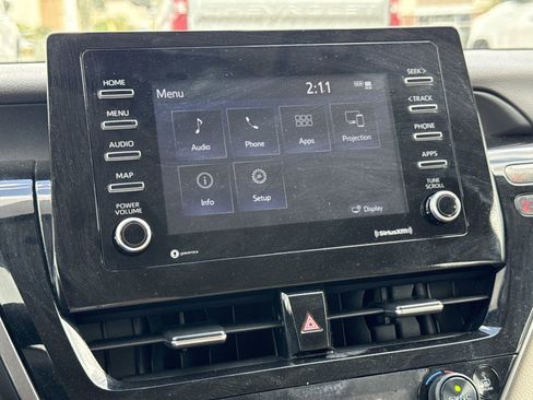 Used 2024 Toyota Camry LE image 20