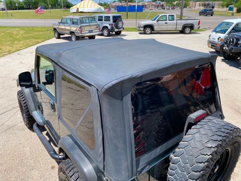 Used 2004 Jeep Wrangler X w/ Wheel Plus Group AWD/4WD image 39