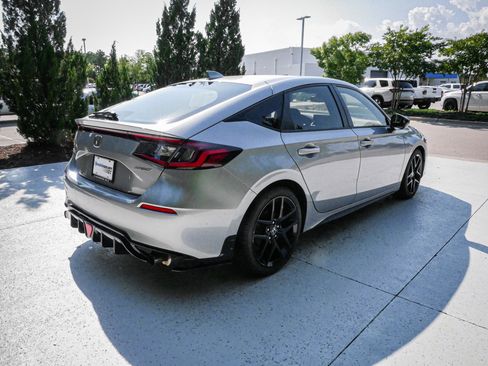 Used 2022 Honda Civic Sport image 10