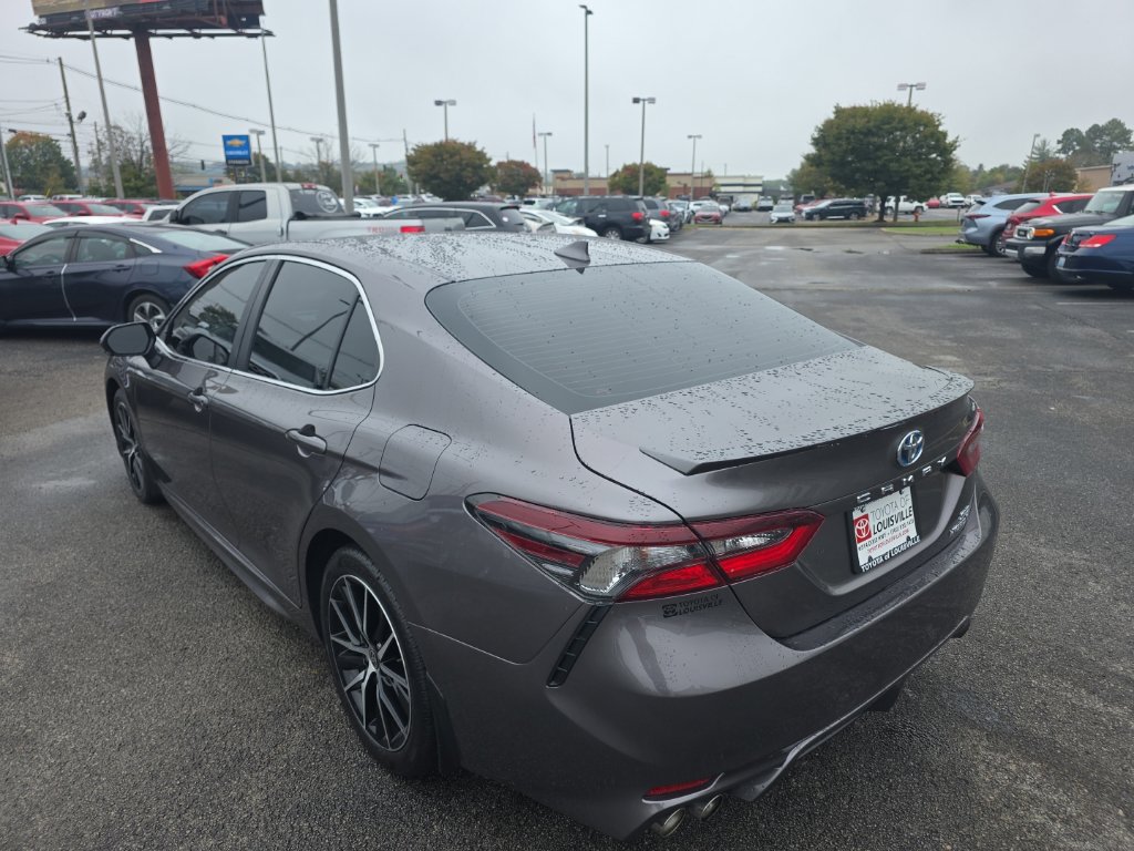 Certified 2024 Toyota Camry SE FWD image 6