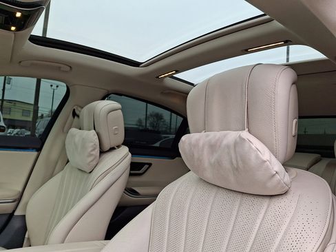 Used 2022 Mercedes-Benz S 500 4MATIC image 20