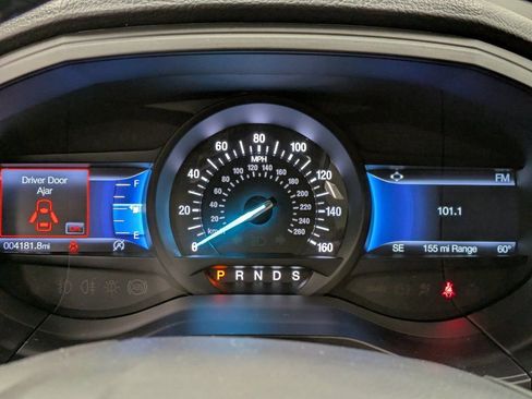 Used 2024 Ford Edge SEL w/ Convenience Package image 15