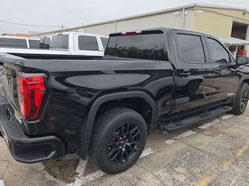 Used 2024 GMC Sierra 1500 Elevation image 2