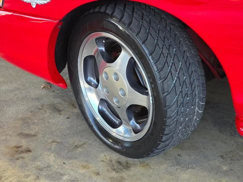 Used 1994 Ford Mustang GT RWD image 29