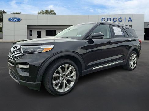 Certified 2021 Ford Explorer Platinum w/ Equipment Group 601A AWD/4WD image 1