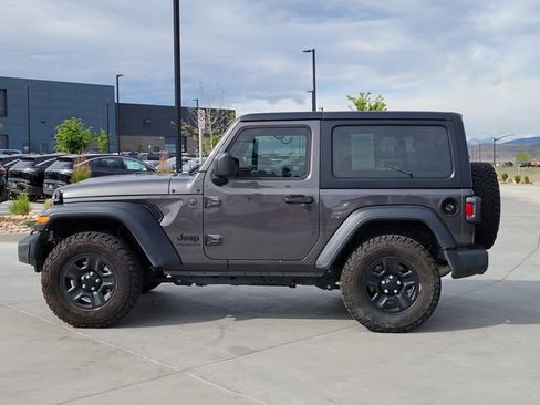 Used 2025 Jeep Wrangler Sport AWD/4WD image 2