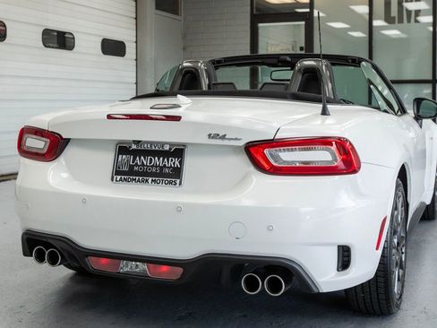 Used 2020 FIAT 124 Spider Abarth w/ Convenience Group image 34
