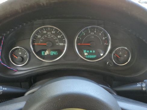 Used 2015 Jeep Wrangler Unlimited Sport w/ Connectivity Group AWD/4WD image 29