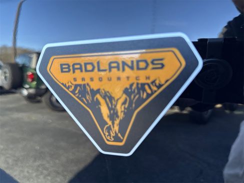 New 2025 Ford Bronco Badlands w/ Sasquatch Package image 12