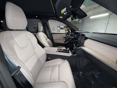 Used 2026 Volvo XC90 T8 Ultra w/ Protection Package AWD/4WD image 14