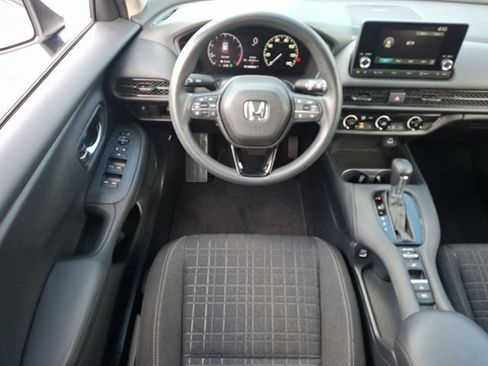 Used 2023 Honda HR-V LX image 12